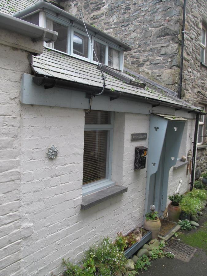 Bwthyn Bach Fishermans Cottage บาร์มัธ ภายนอก รูปภาพ